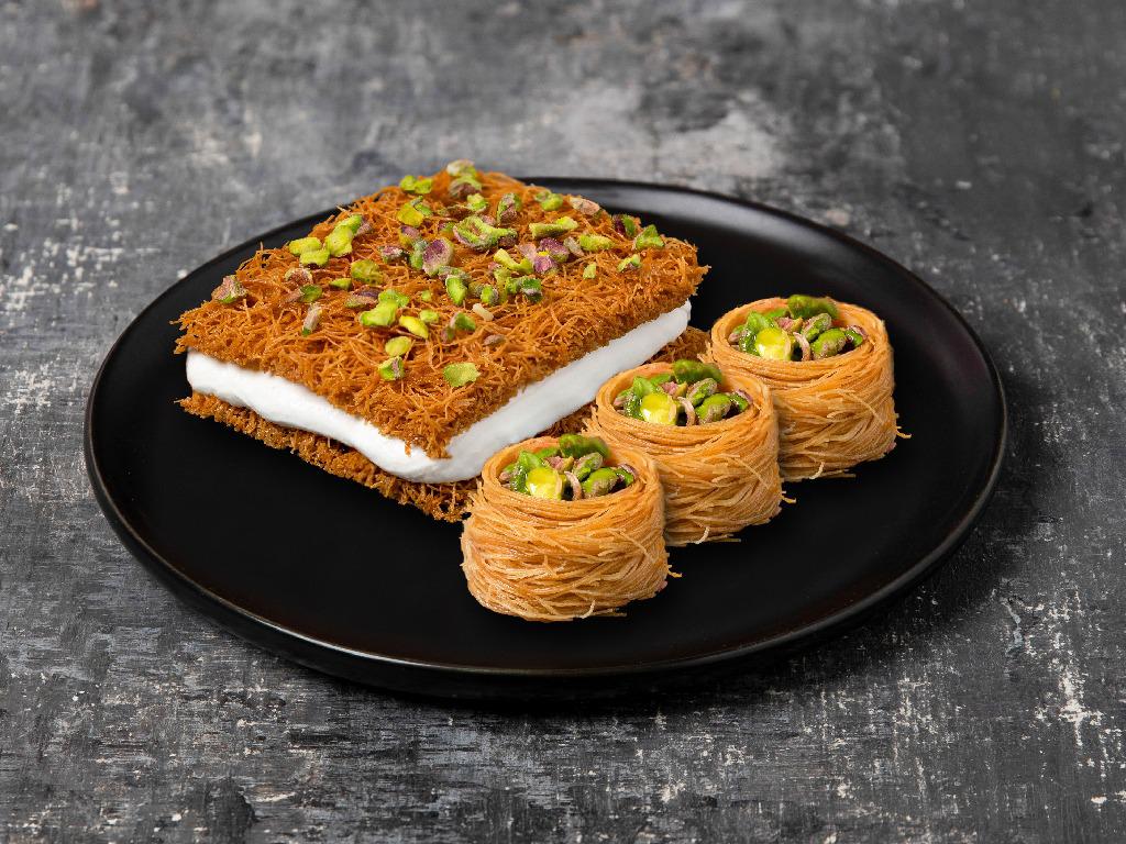 Osmalia &amp; Oush Albulbul Nuts